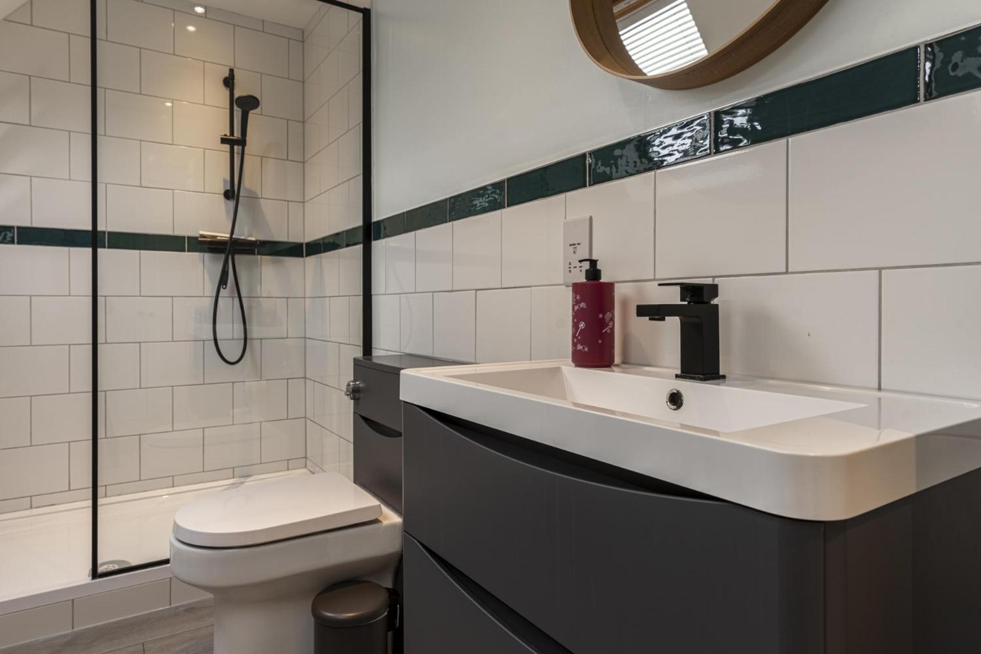 Sandford Meadow Guest House Kennington  Екстер'єр фото